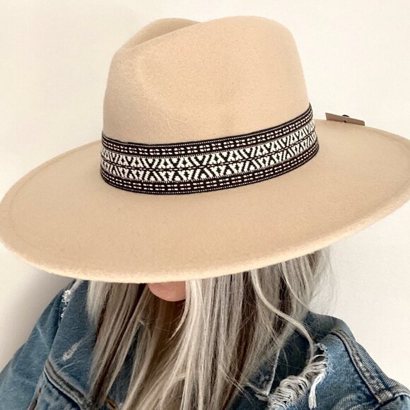 Cream Wide Brim Rancher Style Hat - Picture 2 of 10